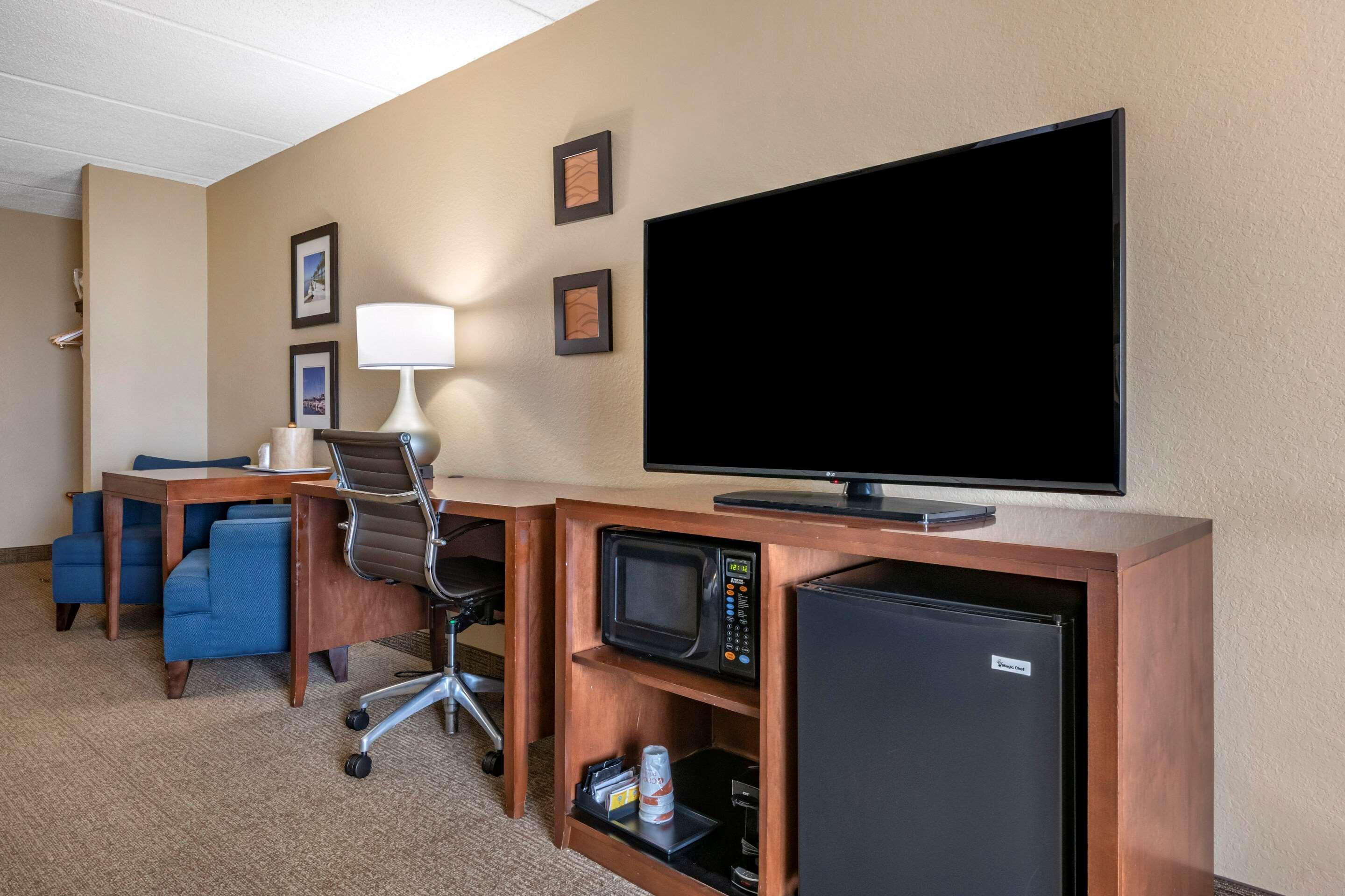 Comfort Inn & Suites Orlando North Sanford Exteriér fotografie