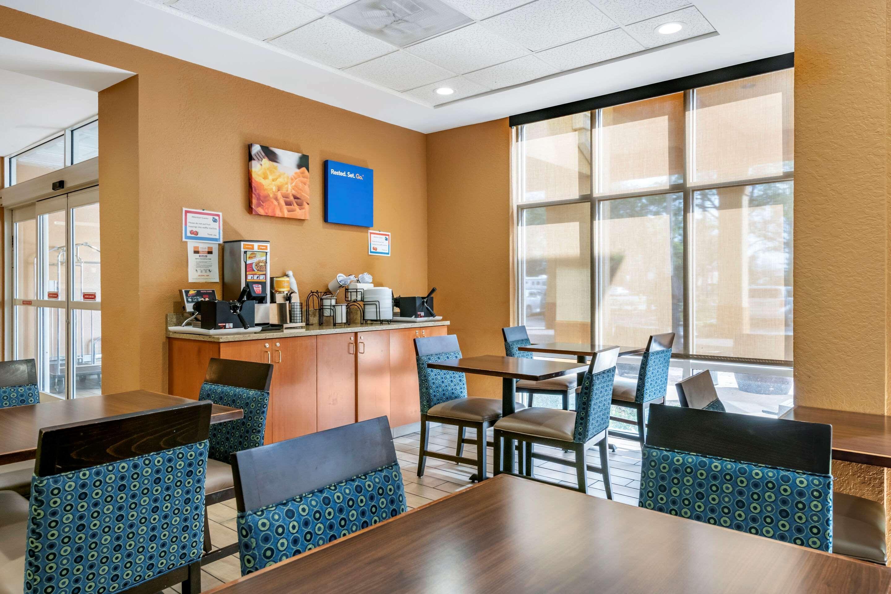 Comfort Inn & Suites Orlando North Sanford Exteriér fotografie