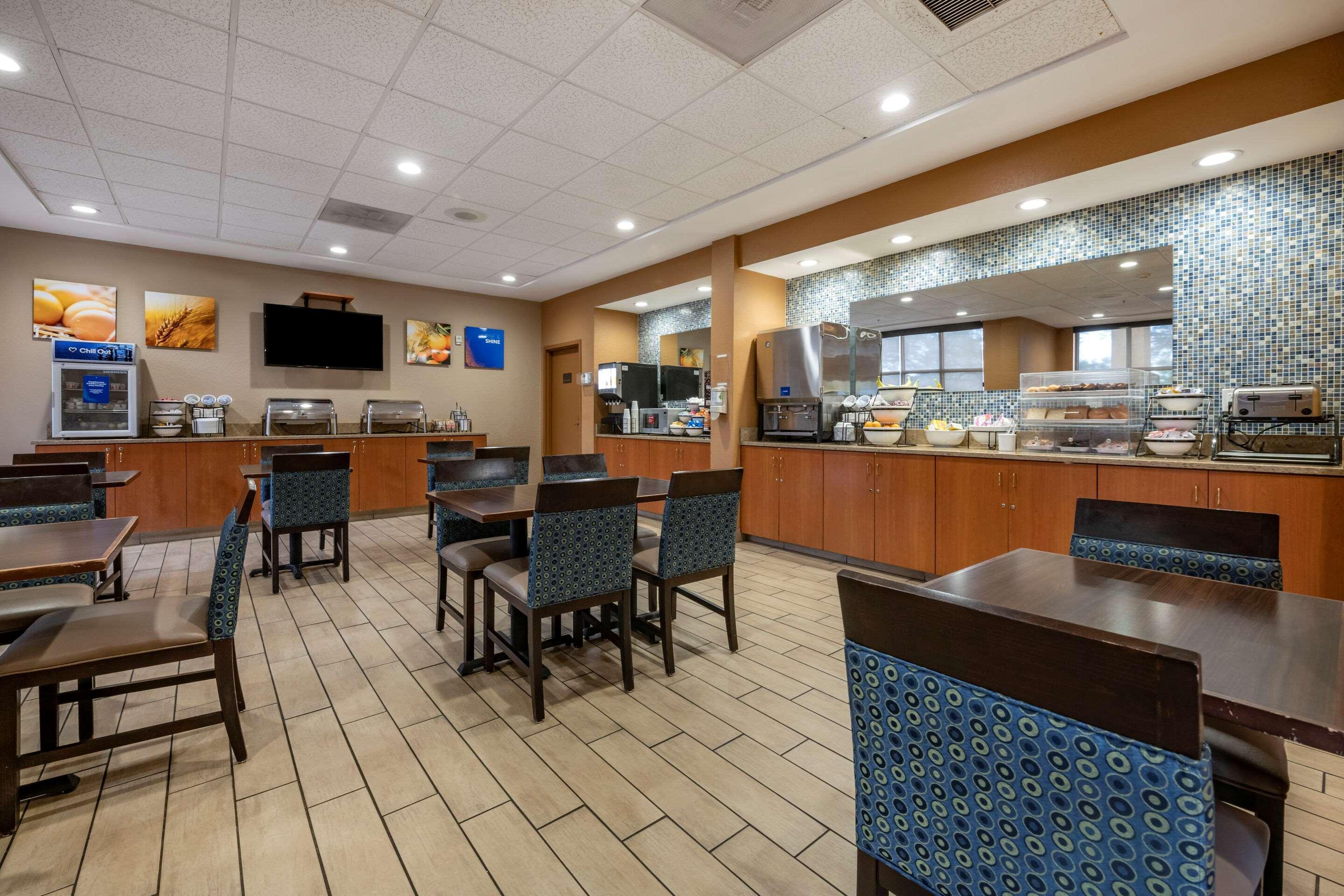 Comfort Inn & Suites Orlando North Sanford Exteriér fotografie