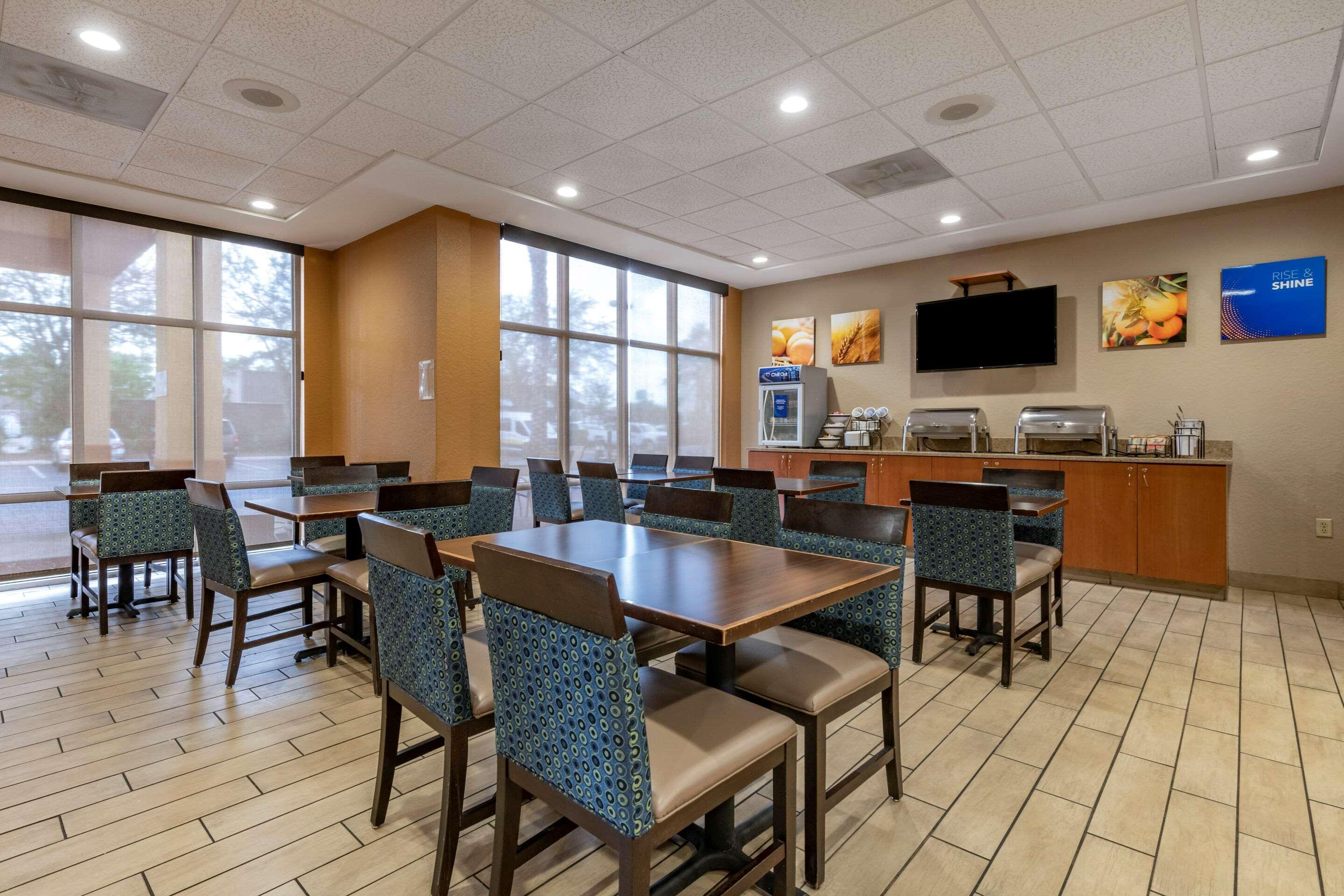 Comfort Inn & Suites Orlando North Sanford Exteriér fotografie
